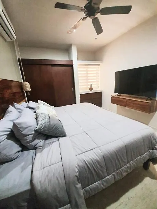 Apartment Gorgeus Condo 1 Block 5Ta - Beach 5 Min. Walking Playa del Carmen Mexico